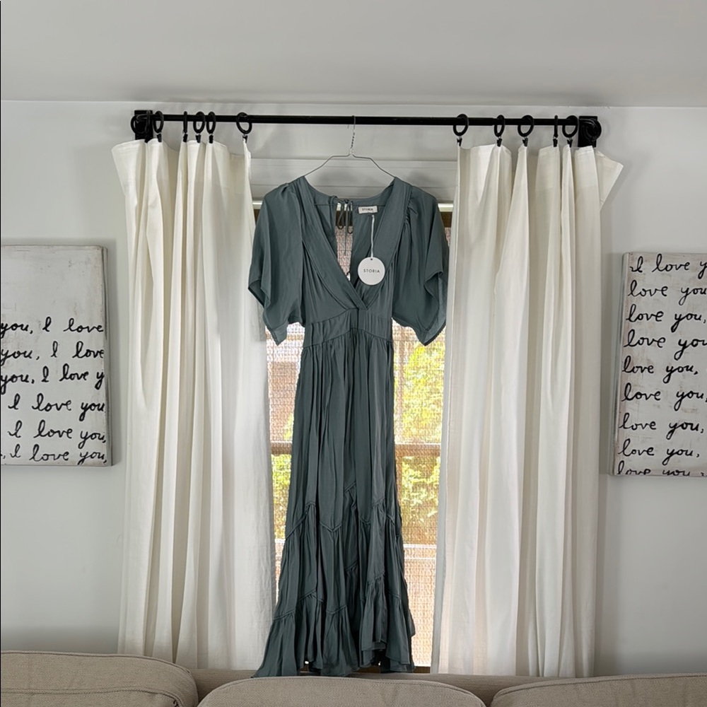 Vici Storia Teal Dress with Tie Details maxi small mint green aqua